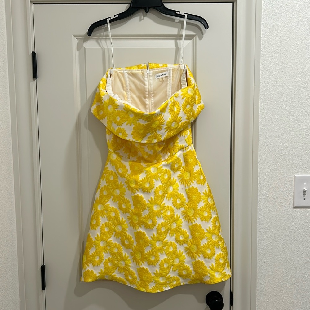 Vince Camuto Dress